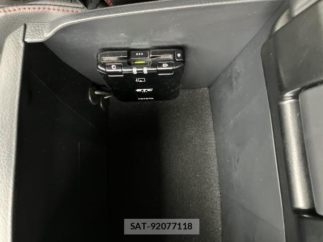 Toyota HILUX 2022-10 7914222-6