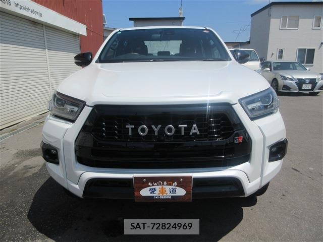 Toyota HILUX 2024-09 7914368-1