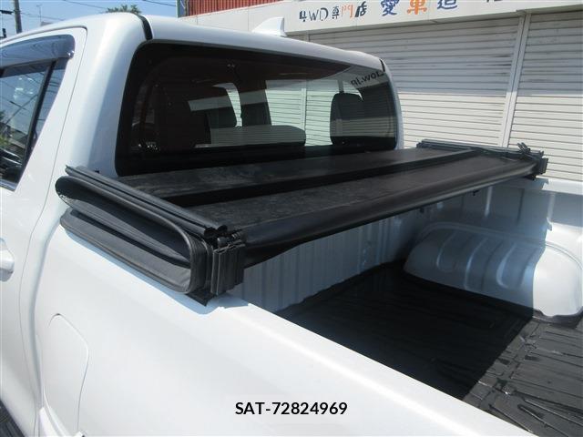 Toyota HILUX 2024-09 7914368-5