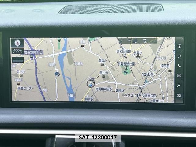 Lexus IS 2016-12 7916883-9