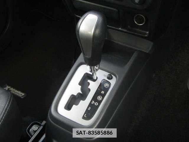 Suzuki JIMNY 2011-11 7913108-9