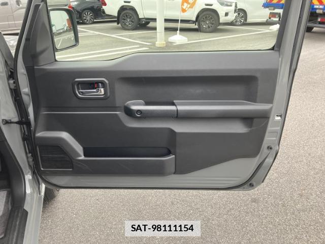 Suzuki JIMNY 2023-10 7914033-3