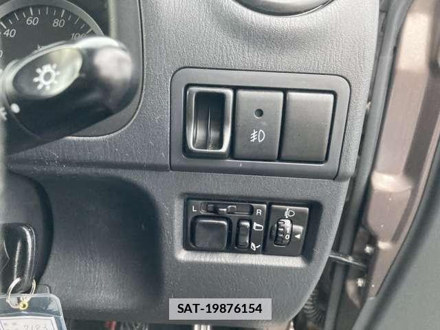 Suzuki JIMNY 2012-11 7915708-15