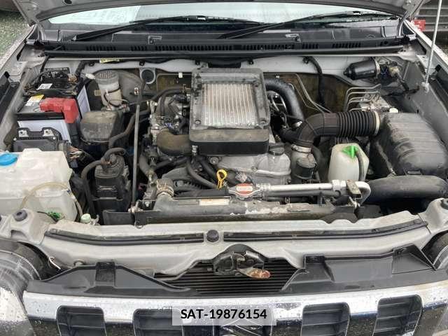 Suzuki JIMNY 2012-11 7915708-18