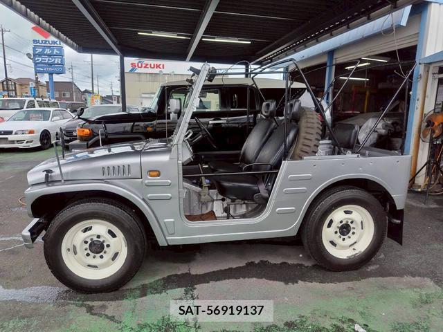 Suzuki JIMNY 1972-06 7916253-8