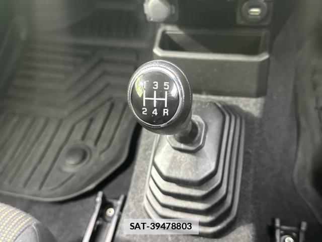 Suzuki JIMNY 2022-02 7916728-17
