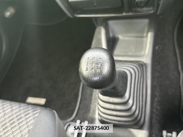 Suzuki JIMNY 2016-01 7916731-13