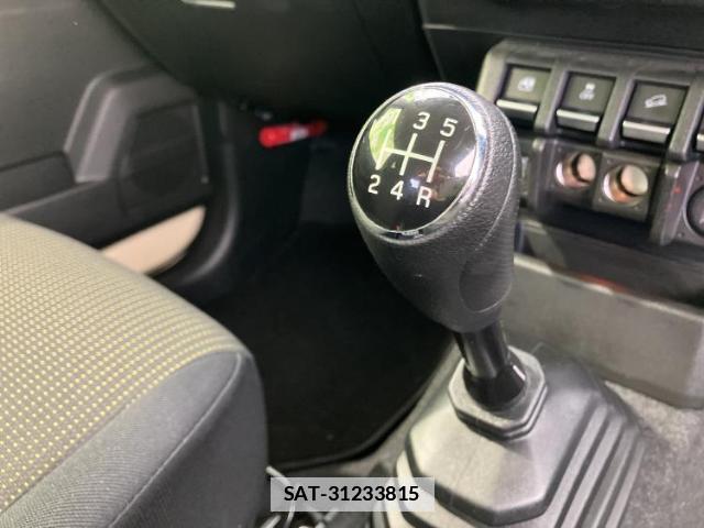 Suzuki JIMNY 2023-11 7916960-14