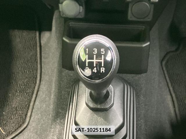 Suzuki JIMNY 2023-06 7917211-15