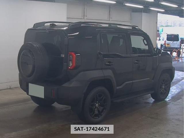 Toyota Land Cruiser FJ 2026-06 7916108-1