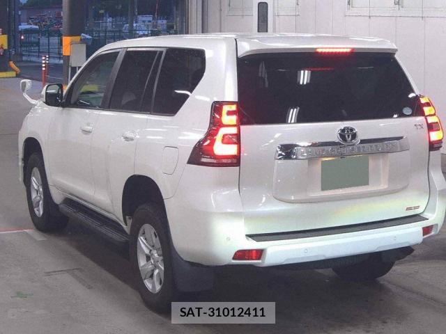 Toyota LAND CRUISER PRADO 2018-03 7915433-1