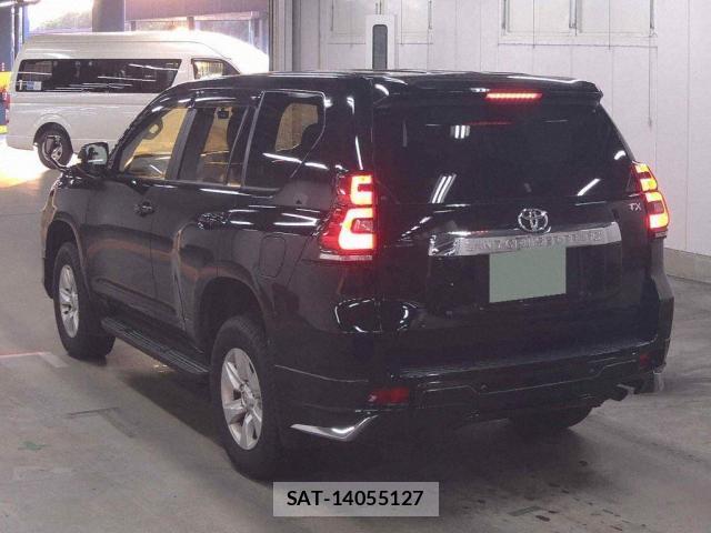 Toyota LAND CRUISER PRADO 2022-01 7915435-1