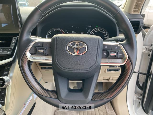 Toyota LAND CRUISER 2021-11 7916348-15