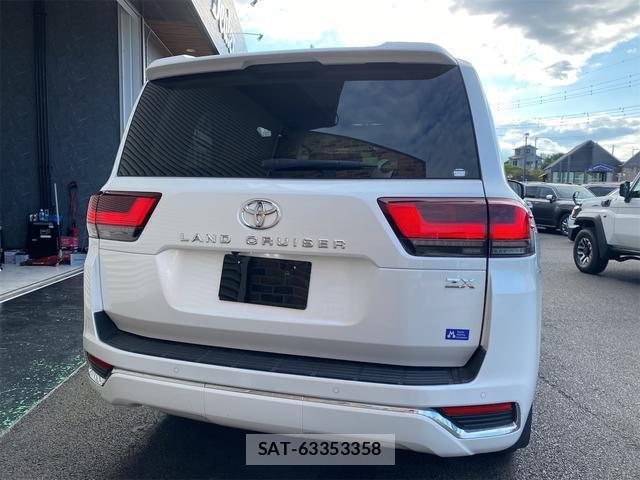 Toyota LAND CRUISER 2021-11 7916348-2