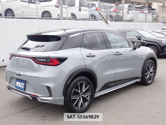 Lexus LBX 2025-02 7916184-17