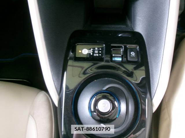 Nissan LEAF 2018-01 7912922-10