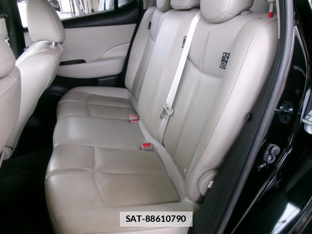 Nissan LEAF 2018-01 7912922-4