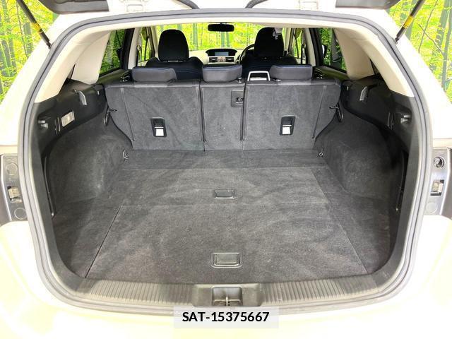 Subaru LEVORG 2017-08 7912760-10