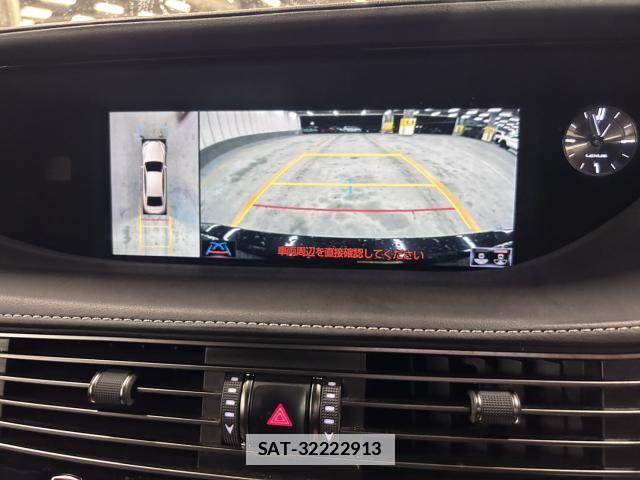 Lexus LS 2018-06 7916313-13