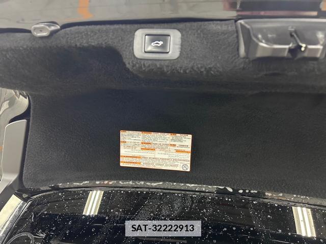 Lexus LS 2018-06 7916313-17