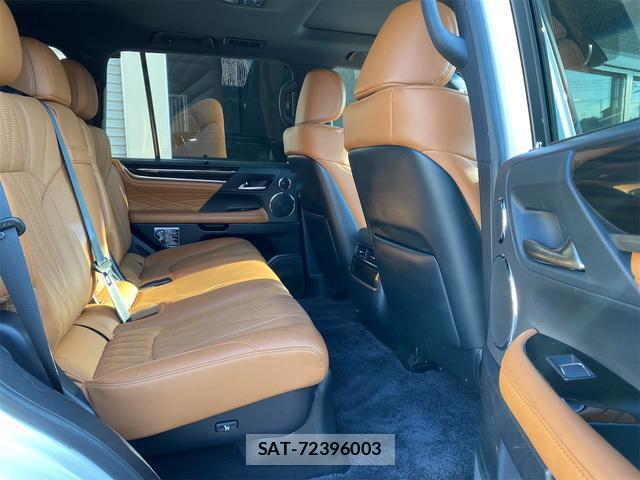 Lexus LX 2020-10 7916349-13