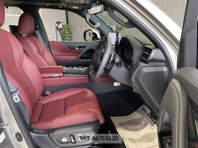 Lexus LX 2025-06 7916350-12