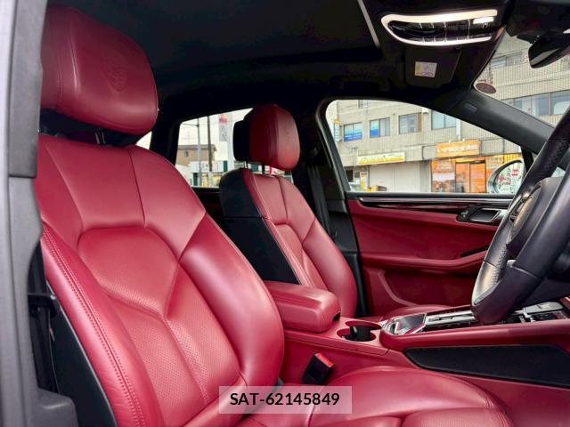 Porsche MACAN 2023-08 7916161-13