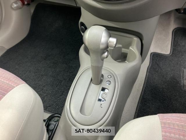 Nissan MARCH 2017-08 7917011-16