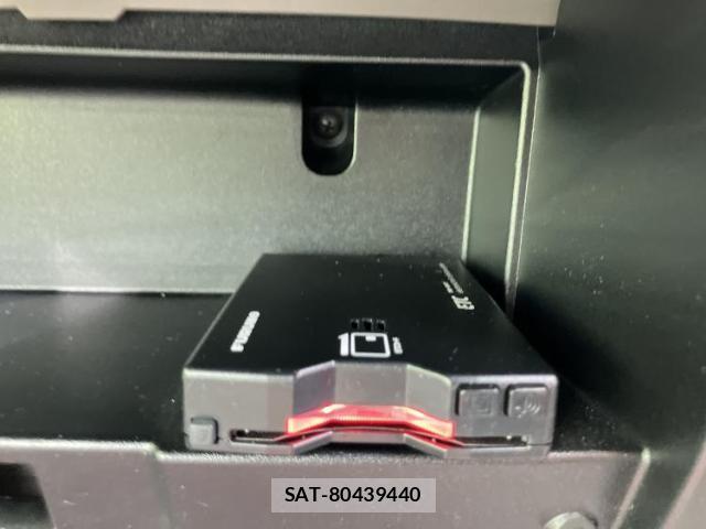 Nissan MARCH 2017-08 7917011-17