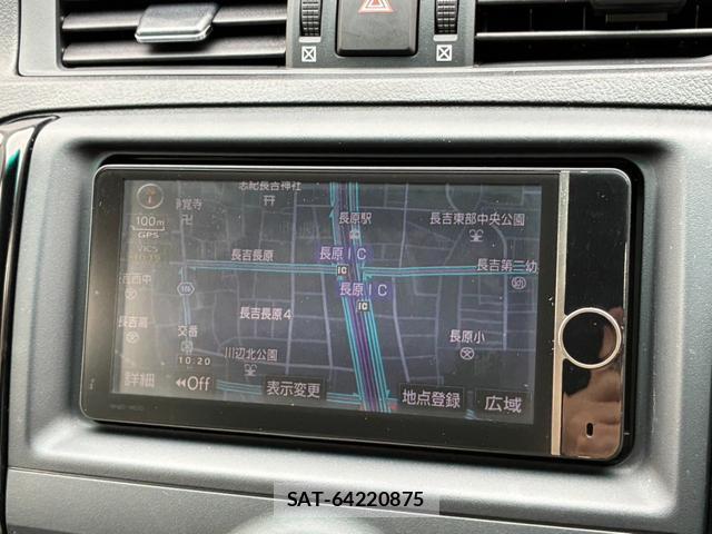 Toyota MARK X 2013-02 7913191-17