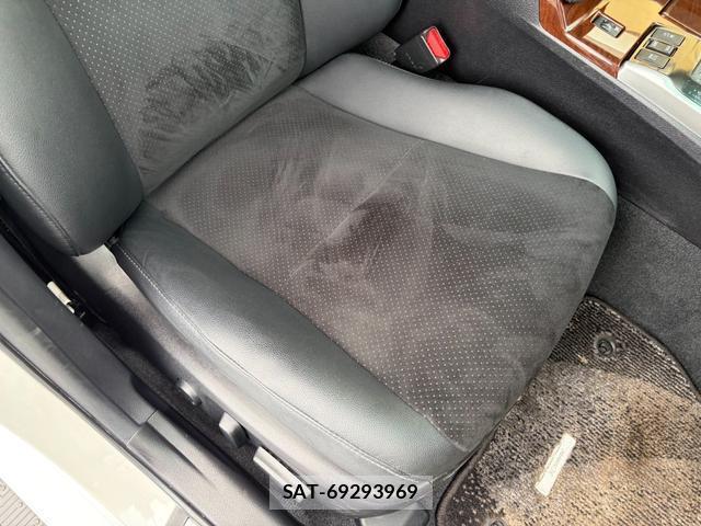 Toyota MARK X 2016-06 7913239-13