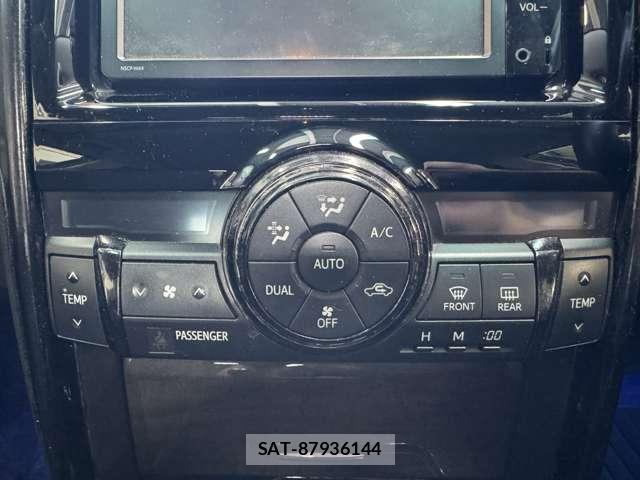 Toyota MARK X 2016-08 7917402-16
