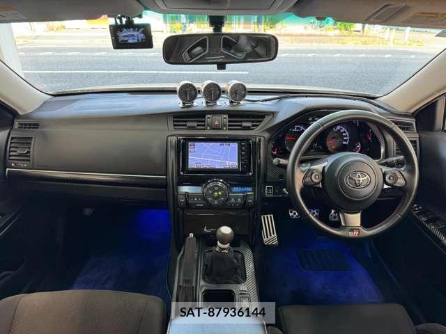 Toyota MARK X 2016-08 7917402-2