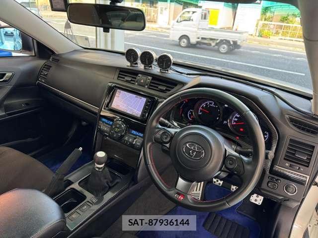 Toyota MARK X 2016-08 7917402-4