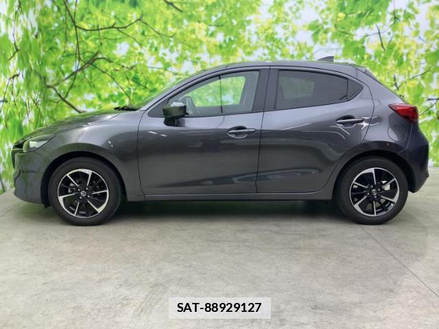 Mazda MAZDA2 2024-04 7913377-1