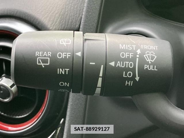 Mazda MAZDA2 2024-04 7913377-16