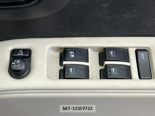Daihatsu MIRA COCOA 2013-03 7917315-16