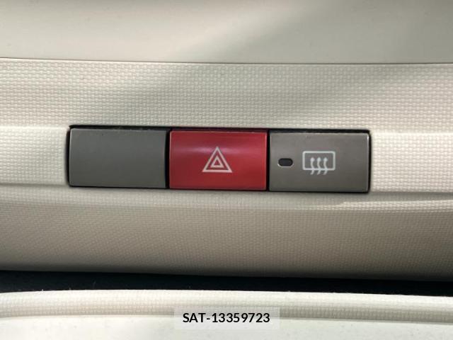 Daihatsu MIRA COCOA 2013-03 7917315-17