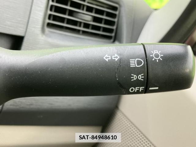 Daihatsu MOVE 2012-04 7913819-15