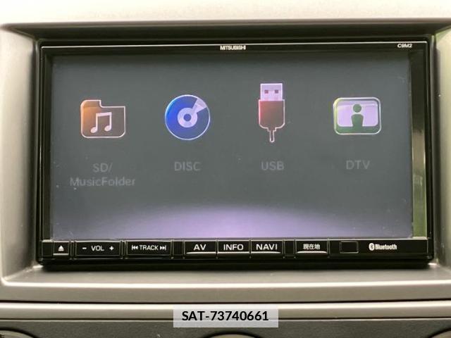 Mazda MPV 2012-05 7915127-10