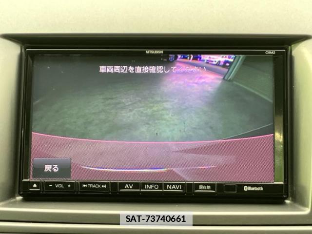 Mazda MPV 2012-05 7915127-11