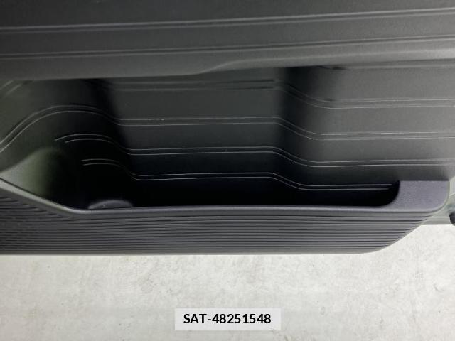 Honda N-VAN 2024-06 7916971-7