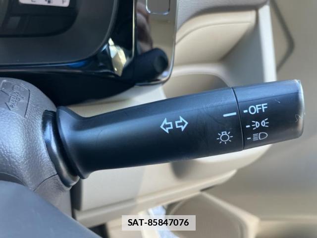 Honda N-WGN 2017-02 7917182-15