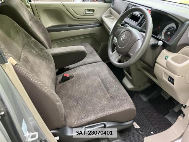 Honda N-WGN 2017-03 7917264-3