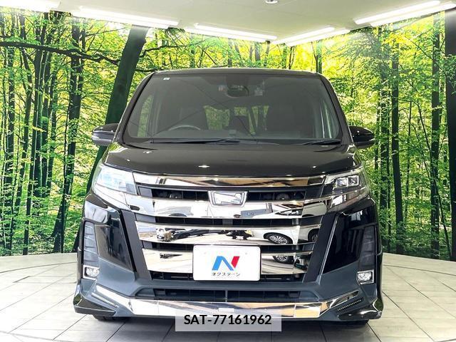 Toyota NOAH 2017-09 7912749-15