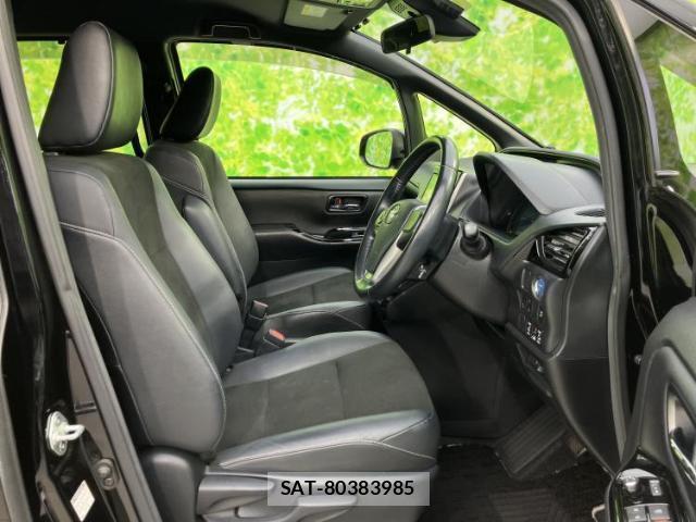 Toyota NOAH 2019-09 7913394-3