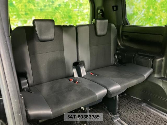 Toyota NOAH 2019-09 7913394-5