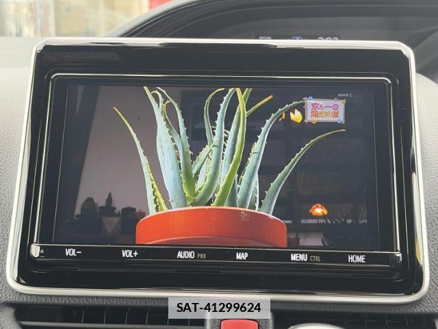 Toyota NOAH 2020-08 7913708-10