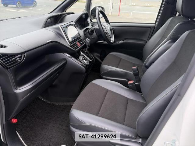 Toyota NOAH 2020-08 7913708-7