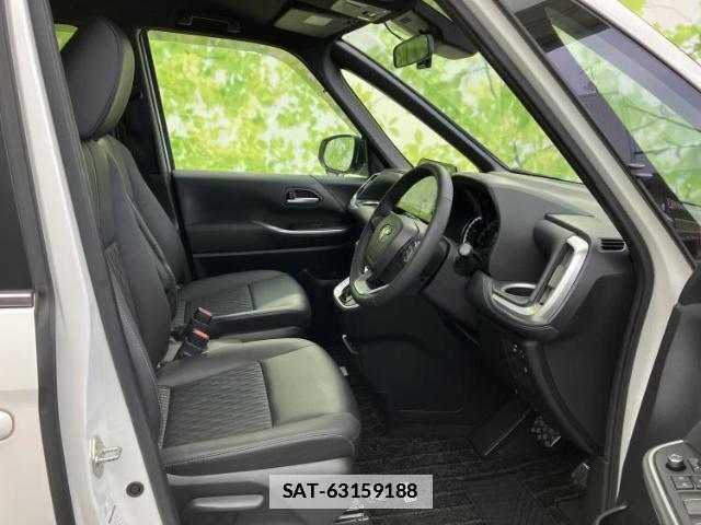 Toyota NOAH 2023-12 7913718-3